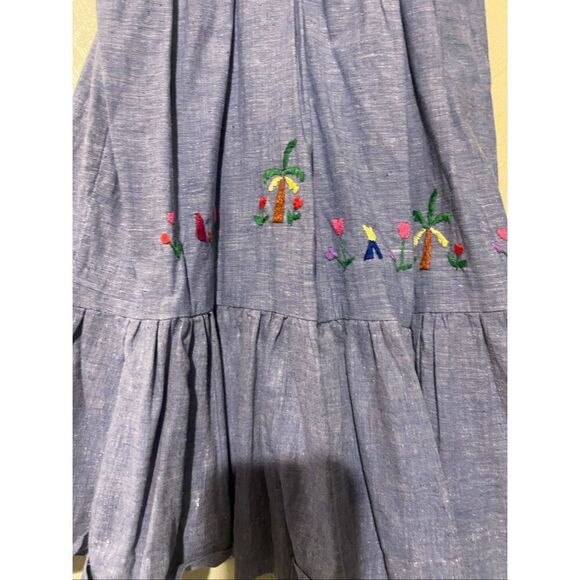 Vintage girls sz 6/7 Blue Chambray dress with embroidered folk art designs - Picture 8 of 12